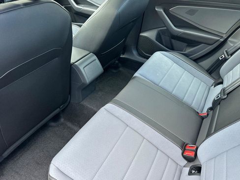 New 2026 Volkswagen Jetta SE image 11