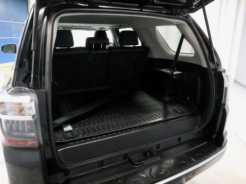 Used 2023 Toyota 4Runner Limited image 13