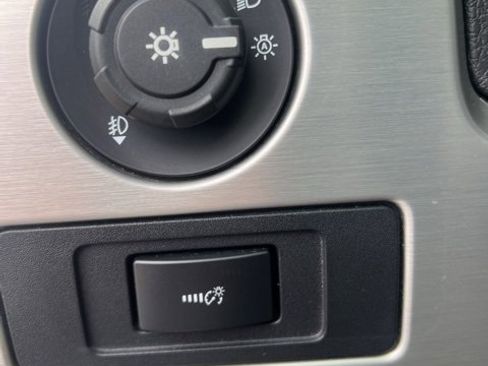 Used 2013 Ford F150 Platinum image 15