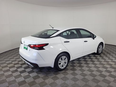Used 2025 Nissan Versa S w/ Trunk Package FWD image 10