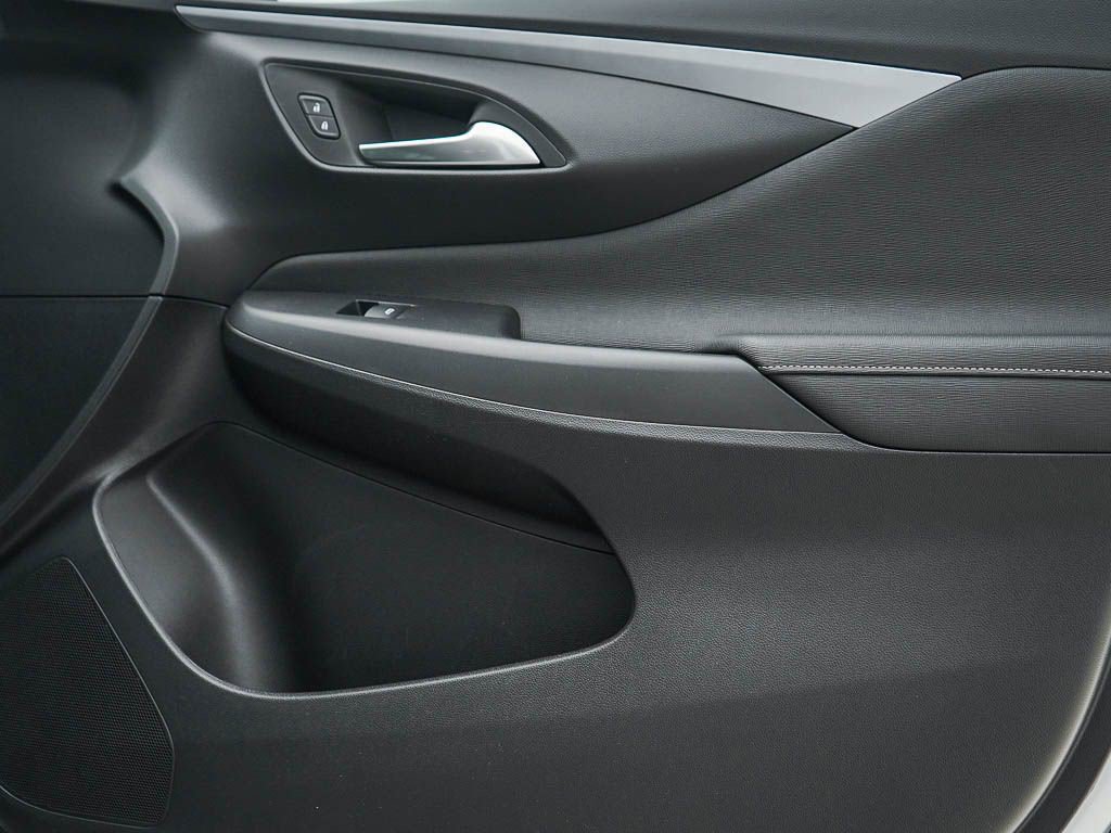 New 2026 Buick Envista Preferred w/ Convenience I Package FWD image 9