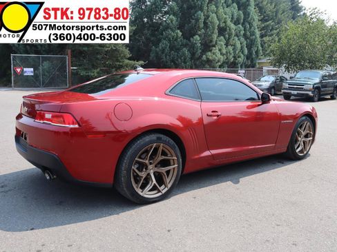 Used 2015 Chevrolet Camaro LT RWD image 9