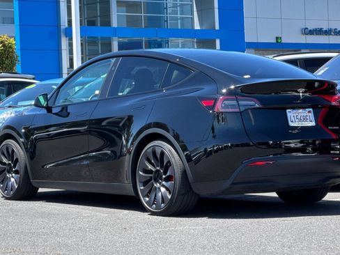 Used 2025 Tesla Model Y Performance AWD/4WD image 7