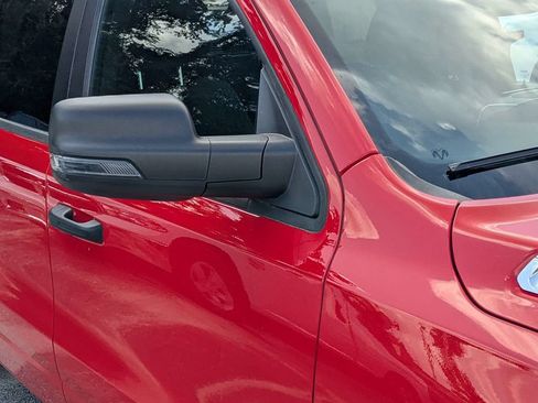 Used 2025 RAM 1500 Big Horn AWD/4WD image 9