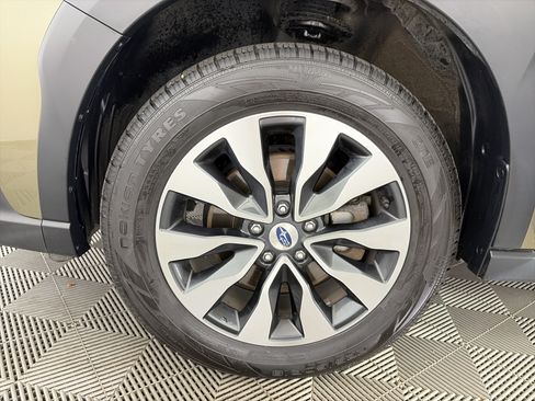 Used 2024 Subaru Outback Limited AWD/4WD image 13