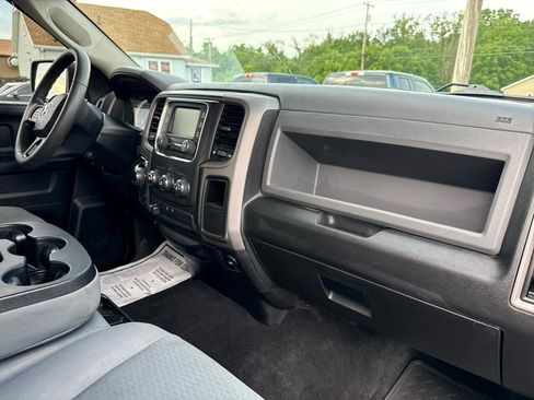 Used 2018 RAM 1500 Express w/ Express Value Package image 19