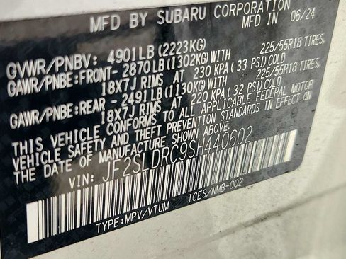 Used 2025 Subaru Forester Limited AWD/4WD image 30