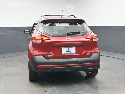 Used 2020 Nissan Kicks SR w/ SR Premium Package image 7