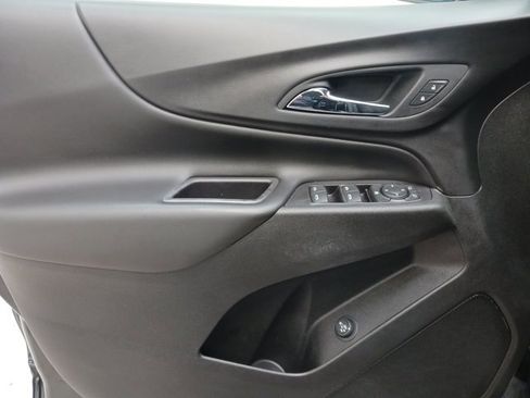 Used 2020 Chevrolet Equinox LT image 26