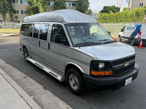 Used 2011 Chevrolet Express 3500 LS image 13