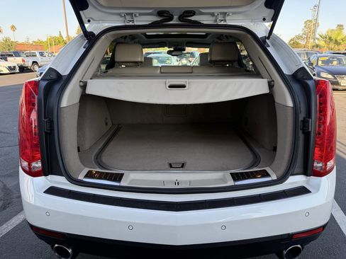 Used 2014 Cadillac SRX Luxury w/ Driver Awareness Package image 24