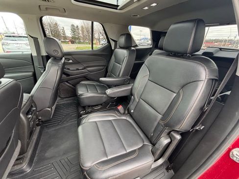 Used 2019 Chevrolet Traverse LT w/ LT Premium Package image 22