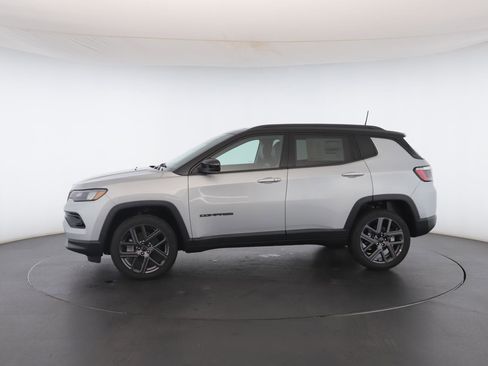 New 2026 Jeep Compass Limited image 26