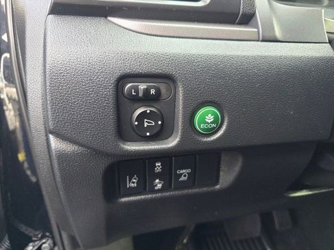 Used 2021 Honda Ridgeline Sport image 26