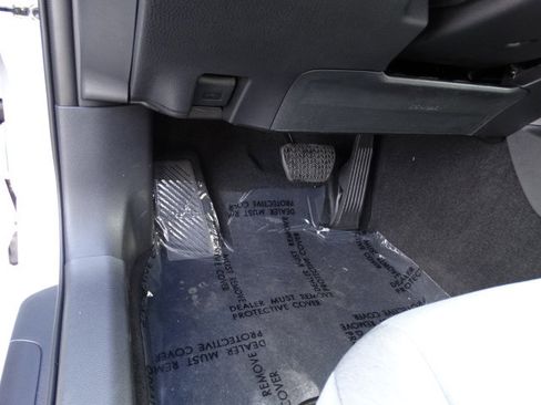 New 2026 Toyota Camry LE image 8