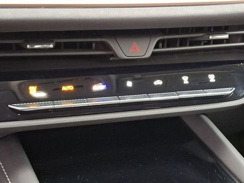 Used 2025 Buick Envision Sport Touring image 20