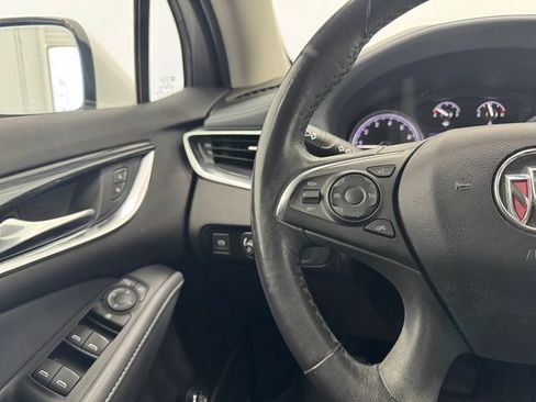 Used 2021 Buick Enclave Essence w/ Sound and Sites Package FWD image 24