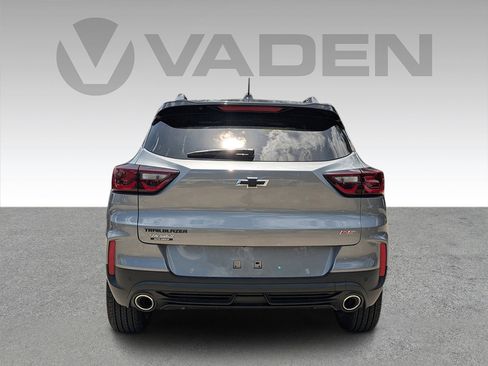 New 2025 Chevrolet TrailBlazer RS w/ Driver Confidence Package image 19