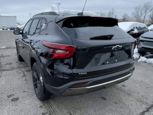 New 2026 Chevrolet Trax ACTIV w/ Sunroof Package image 8