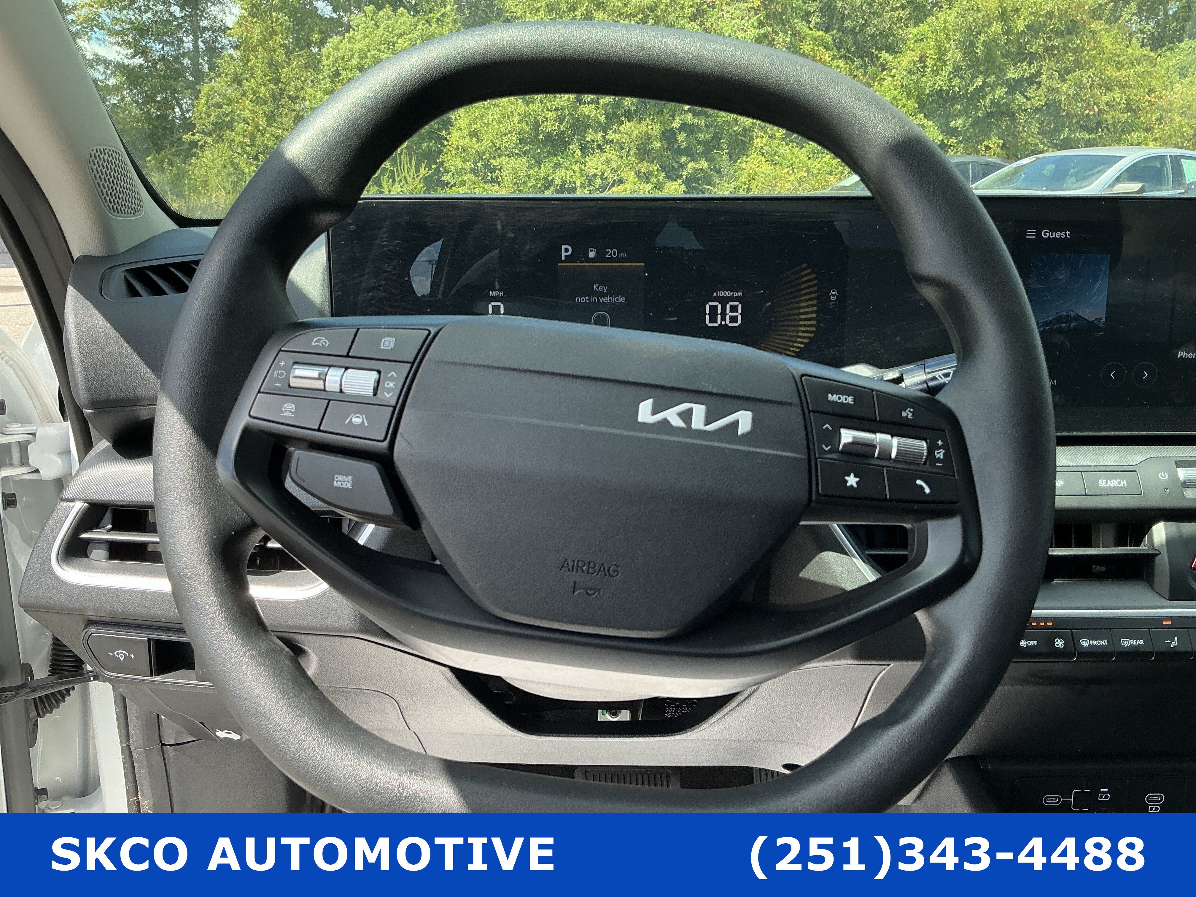 Used 2025 Kia K4 FWD image 18