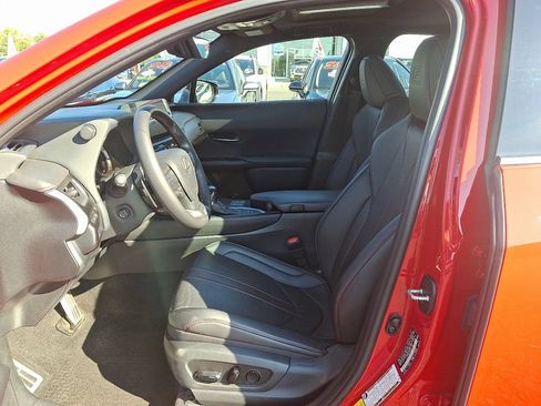 Used 2024 Lexus UX 250h F Sport AWD/4WD image 14