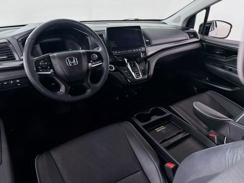 Used 2024 Honda Odyssey Elite image 19