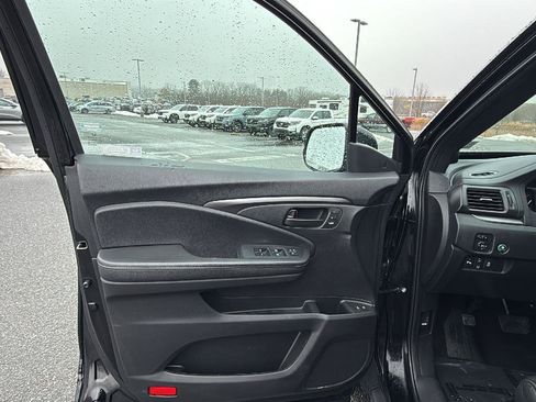 Used 2023 Honda Passport EX-L image 25