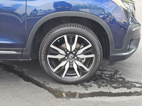 Used 2020 Honda Pilot Touring image 9