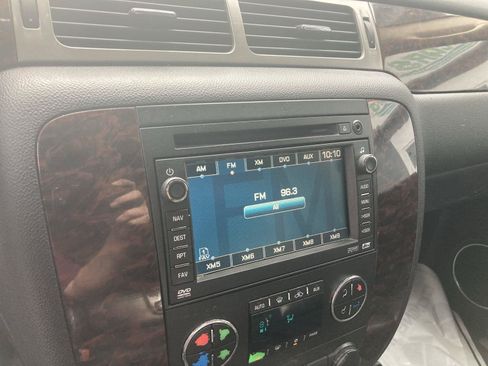 Used 2008 GMC Yukon Denali AWD/4WD image 14