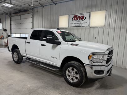 Used 2024 RAM 2500 Big Horn w/ Safety Group