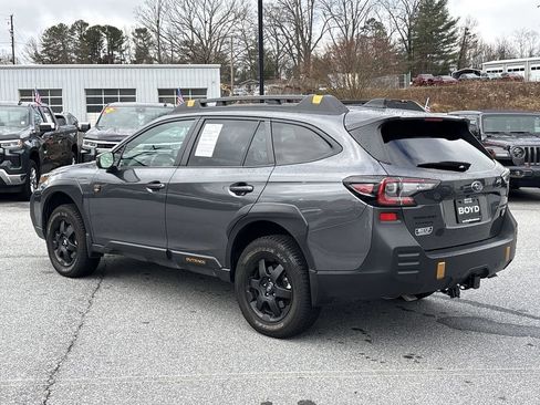 Used 2025 Subaru Outback Wilderness w/ Wilderness Package image 8