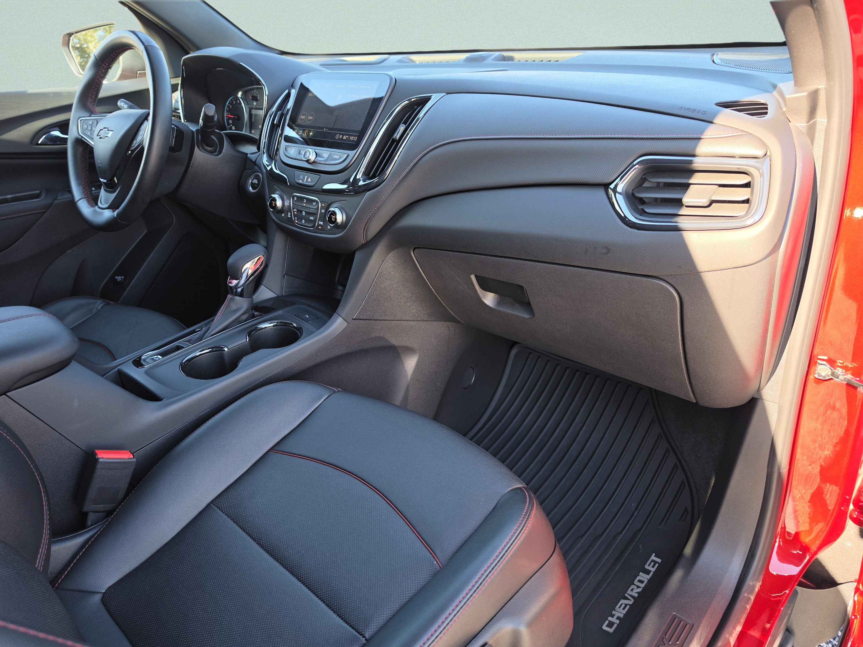Used 2024 Chevrolet Equinox RS w/ RS Leather Package FWD image 15