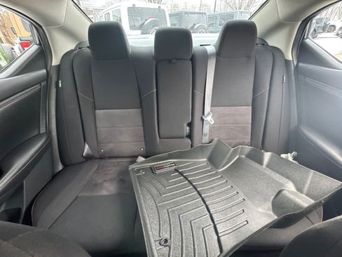 Used 2020 Nissan Sentra SR image 29