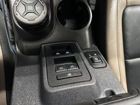 Used 2023 Ford Bronco Wildtrak AWD/4WD image 74