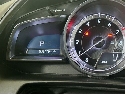 Used 2017 MAZDA CX-3 Grand Touring image 19