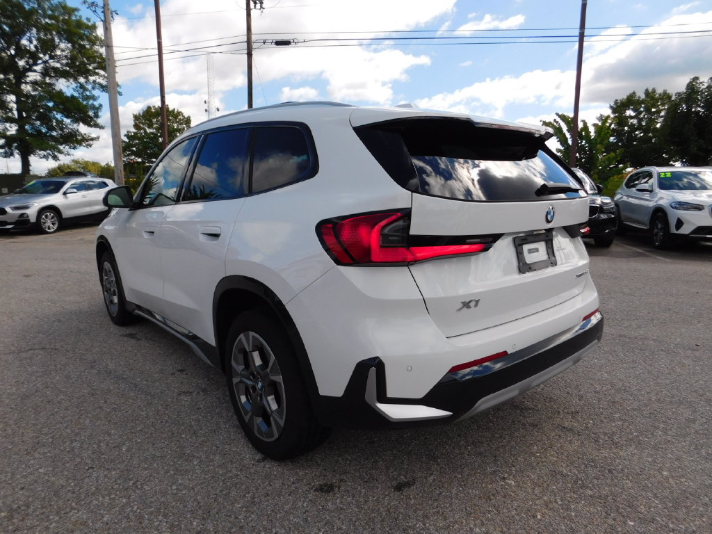 Used 2023 BMW X1 xDrive28i w/ Premium Package AWD/4WD image 7
