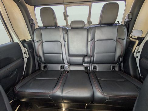 Used 2021 Jeep Gladiator Rubicon image 17