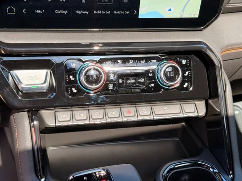 New 2026 GMC Sierra 1500 AT4 w/ Technology Package AWD/4WD image 25