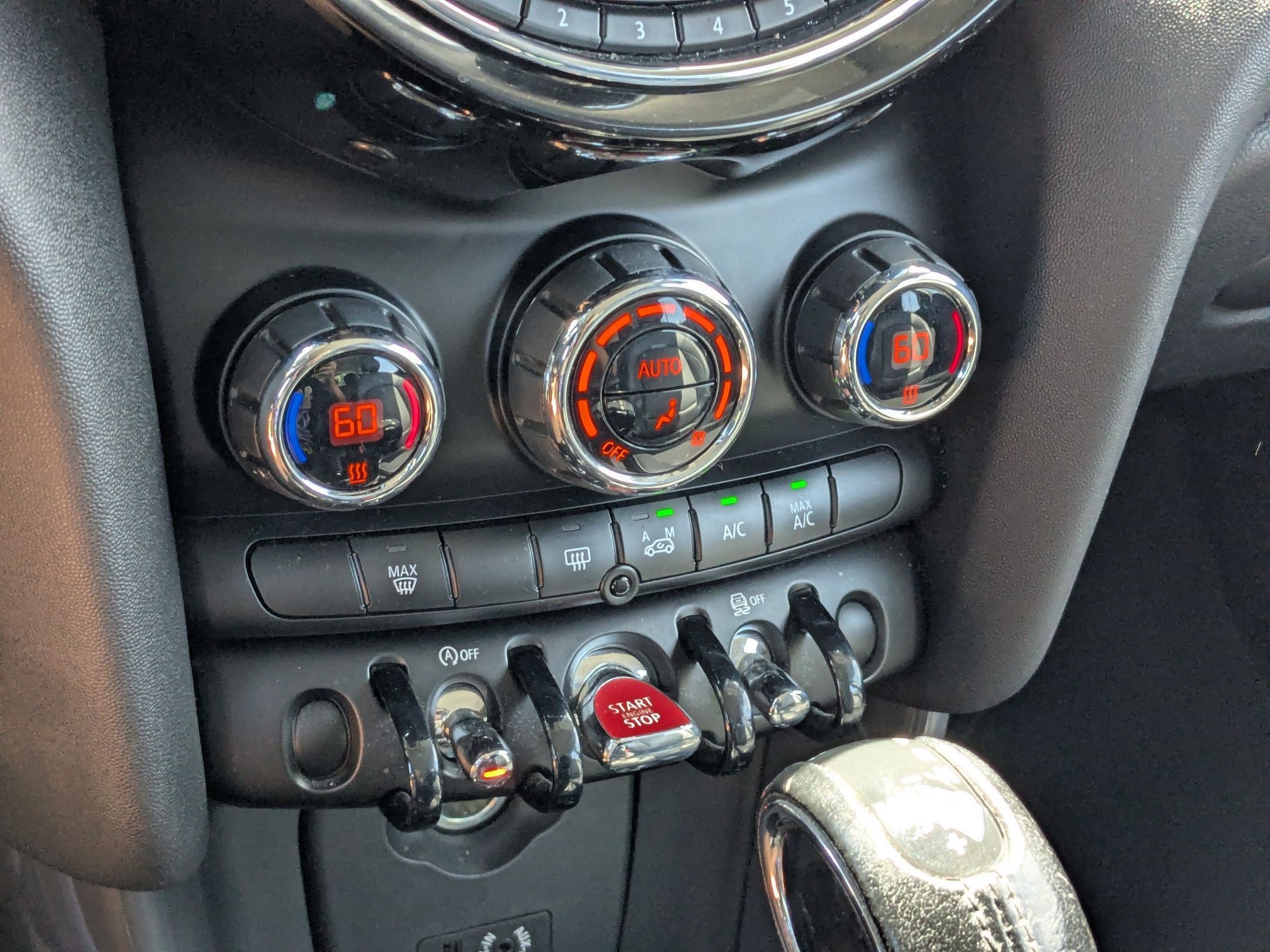 Used 2017 MINI Cooper 4-Door Hardtop FWD image 23