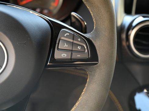 Used 2019 Mercedes-Benz AMG GT R image 26