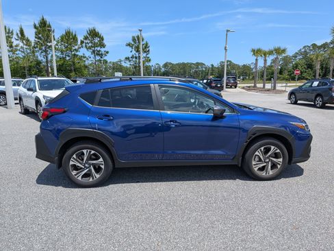 Used 2025 Subaru Crosstrek 2.0i Premium w/ Convenience Package #2 AWD/4WD image 3
