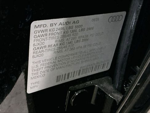 Certified 2025 Audi Q5 Prestige image 39