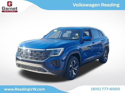Used 2025 Volkswagen Atlas Cross Sport SE image 1