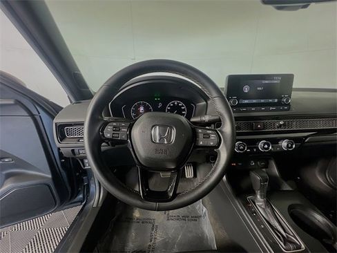 Used 2024 Honda Civic Sport image 13