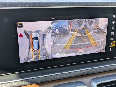 Used 2022 Mercedes-Benz GLE 350 4MATIC image 15