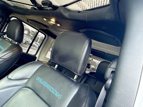 Used 2021 Jeep Wrangler Unlimited Rubicon 4xe image 20