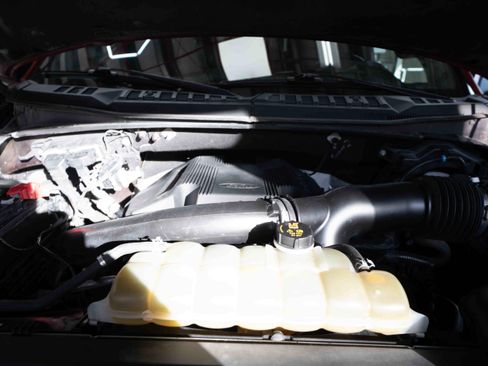 Used 2019 Ford F150 XLT w/ Equipment Group 302A Luxury image 30