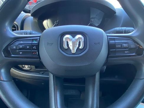 Used 2023 RAM ProMaster 2500 image 17