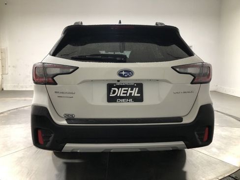 Used 2021 Subaru Outback Limited w/ Popular Package #2 image 6