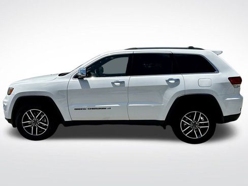 Used 2022 Jeep Grand Cherokee Limited image 3